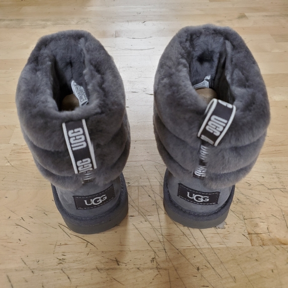 UGG Fluff Mini Quilted Boot - Picture 4 of 4